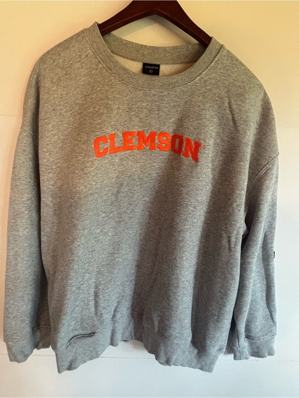 Hype and Vice Clemson Tigers Crewneck Sweatshirt Gray Orange, Size L